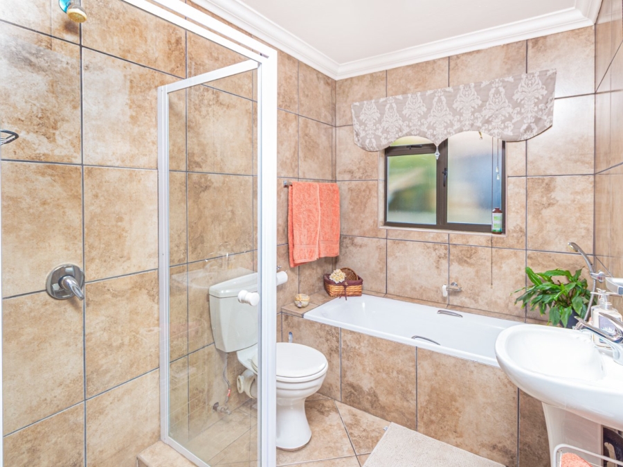 3 Bedroom Property for Sale in Melodie North West